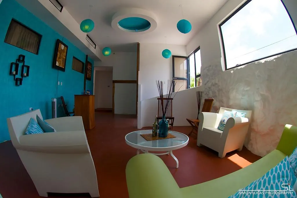 Hostal Aquamarine Puerto Ayora