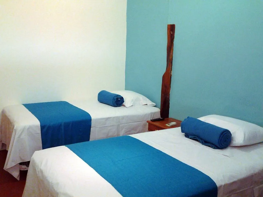 Hostal Aquamarine Puerto Ayora  Puerto Ayora (Galapagos Islands)
