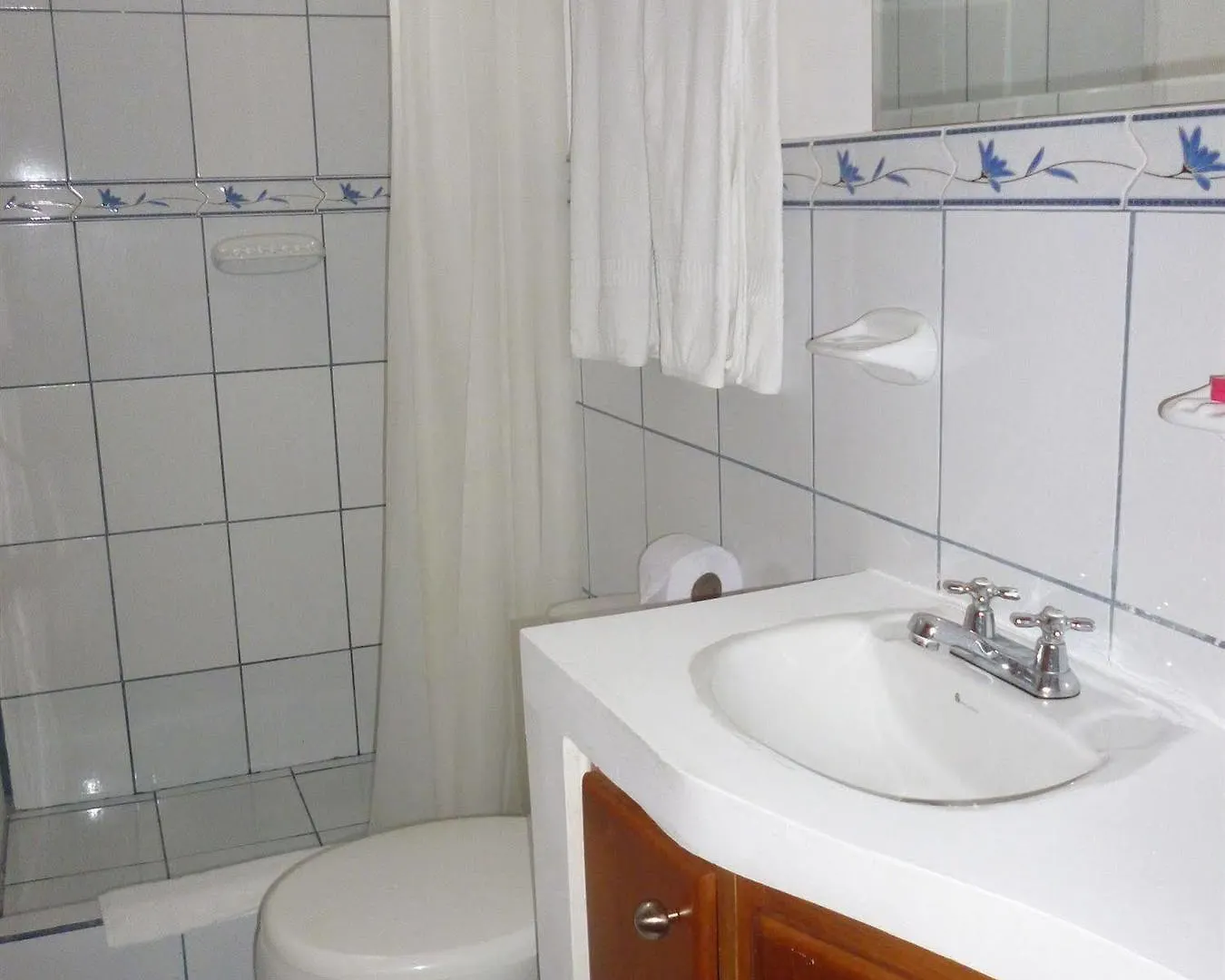 Hostal Aquamarine Puerto Ayora  Ecuador