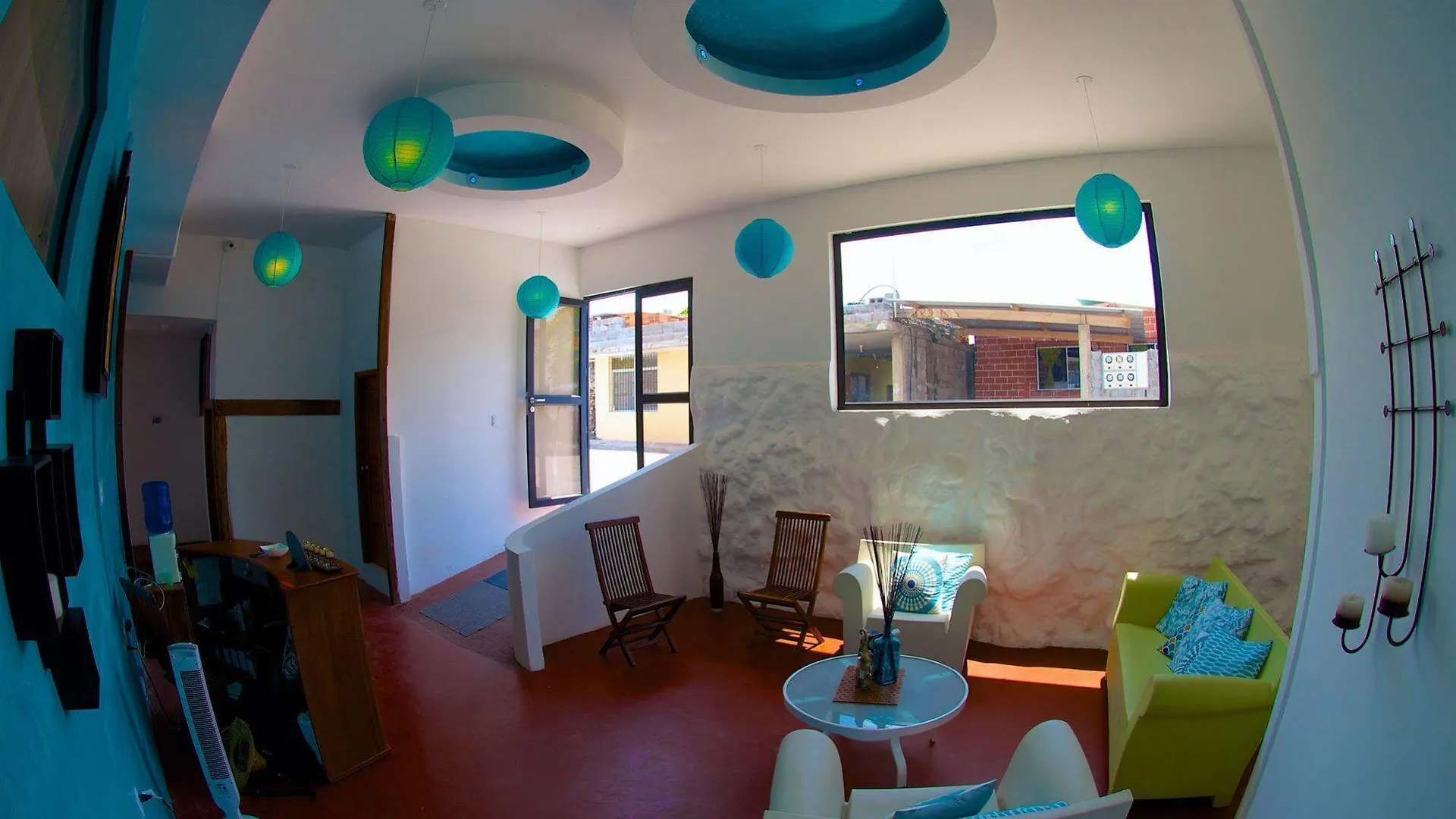 Hostal Aquamarine Puerto Ayora  Ecuador