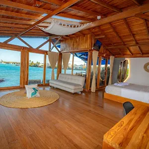 Hotel Blu Galapagos Sustainable Waterfront
